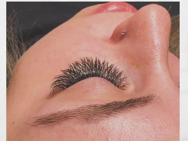 A full YY lash set by Golden Hour Esthetics