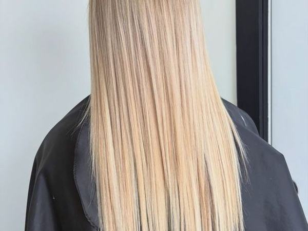 Glass-smooth hair after a smoothing treatment